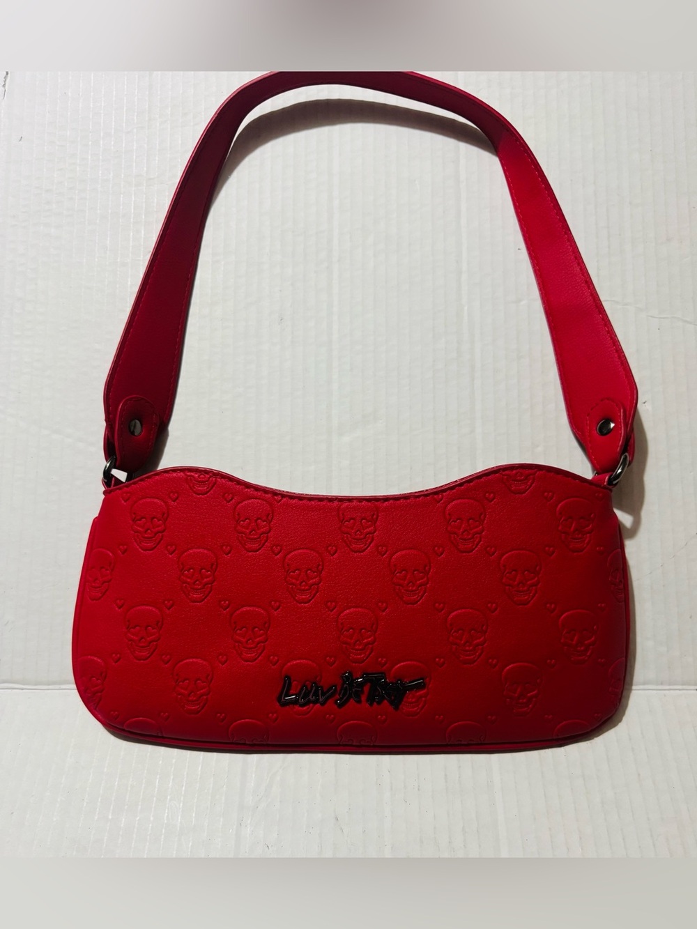 Luv Betsey Betsey Johnson Carina Black Embossed Skull Shoulder Bag BNWT